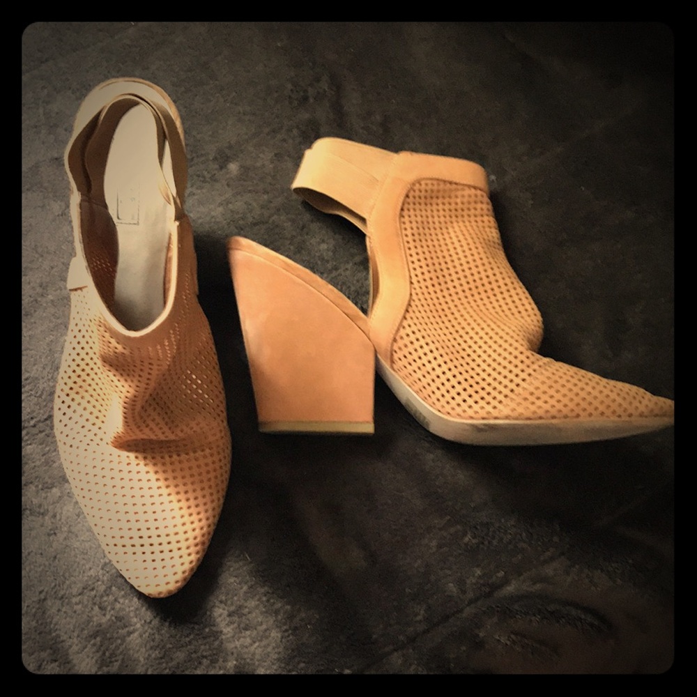 Guess Tan Leather Mesh Booties